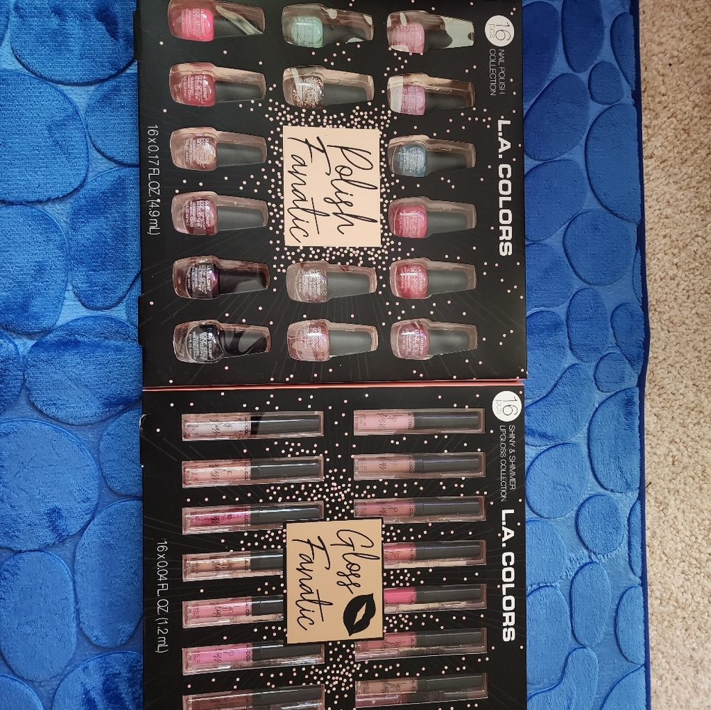 Brand new make up kit.